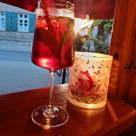Weingut Weinstube Weinhotel Wolf Harxheim 외부 사진